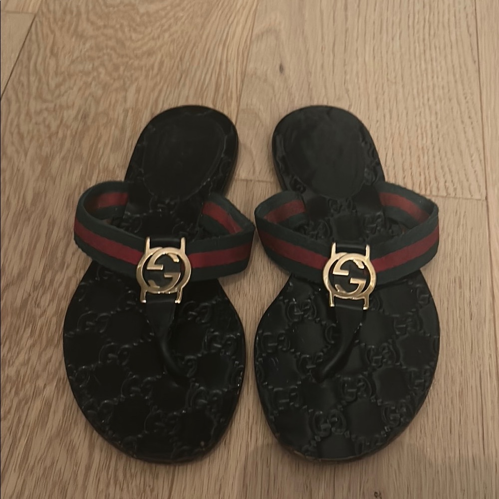 Gucci Black Sandals with Gold Logo